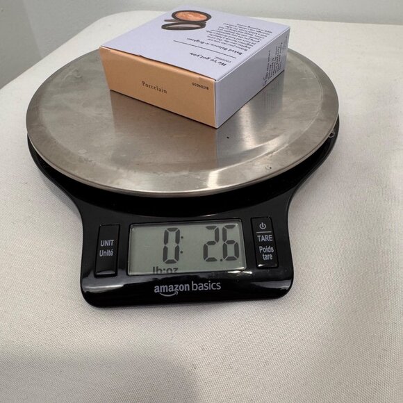 Laura Geller Baked Balance-N-Brighten Color Correcting Foundation Porcelain 9g - Picture 6 of 6